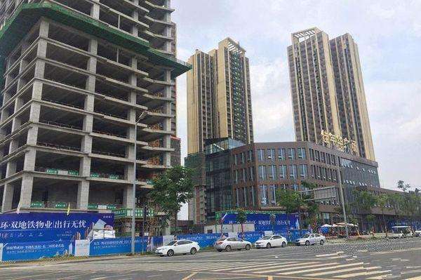 佳年华广场佳境